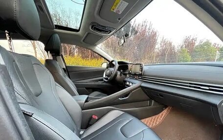 Hyundai Elantra, 2024 год, 1 853 000 рублей, 10 фотография