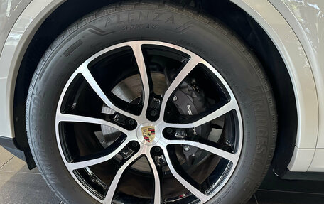 Porsche Cayenne III, 2023 год, 14 500 000 рублей, 5 фотография