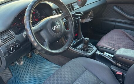 Audi A6, 1999 год, 330 000 рублей, 8 фотография