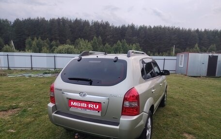 Hyundai Tucson III, 2007 год, 990 000 рублей, 4 фотография