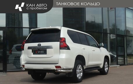 Toyota Land Cruiser Prado 150 рестайлинг 2, 2021 год, 5 460 000 рублей, 3 фотография