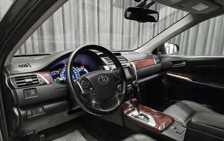Toyota Camry, 2014 год, 1 499 000 рублей, 11 фотография