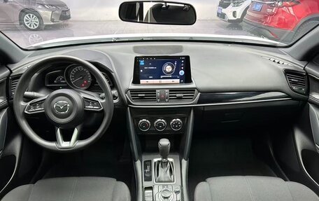 Mazda CX-4, 2022 год, 1 760 500 рублей, 10 фотография