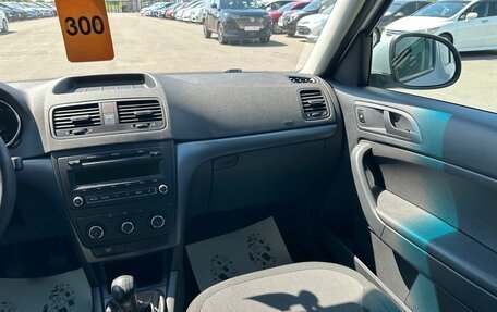 Skoda Yeti I рестайлинг, 2012 год, 899 999 рублей, 15 фотография