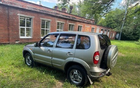 Chevrolet Niva I рестайлинг, 2010 год, 245 000 рублей, 5 фотография