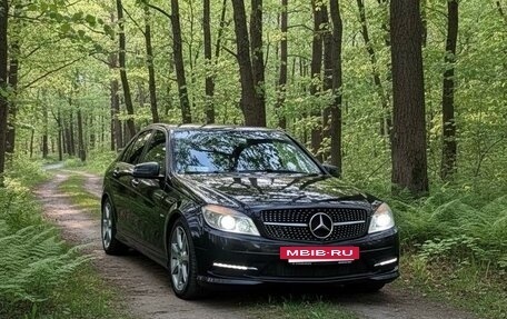Mercedes-Benz C-Класс, 2011 год, 1 500 000 рублей, 5 фотография