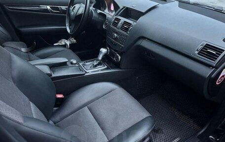 Mercedes-Benz C-Класс, 2011 год, 1 500 000 рублей, 8 фотография