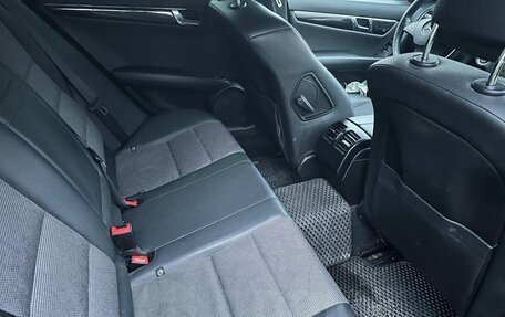 Mercedes-Benz C-Класс, 2011 год, 1 500 000 рублей, 9 фотография