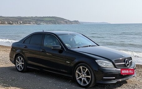 Mercedes-Benz C-Класс, 2011 год, 1 500 000 рублей, 10 фотография