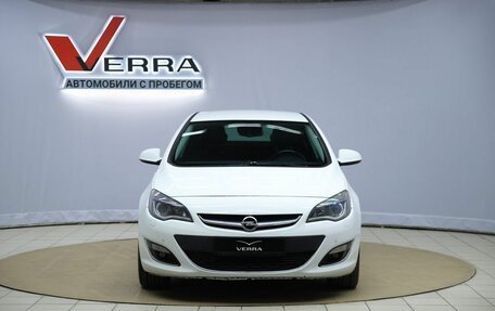 Opel Astra J, 2015 год, 950 000 рублей, 2 фотография
