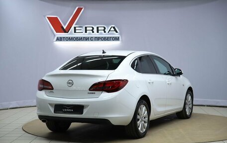 Opel Astra J, 2015 год, 950 000 рублей, 5 фотография