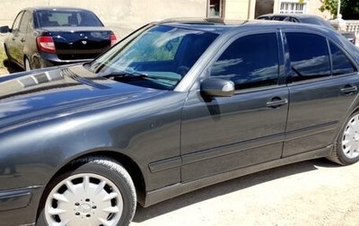 Mercedes-Benz E-Класс, 2000 год, 400 000 рублей, 1 фотография