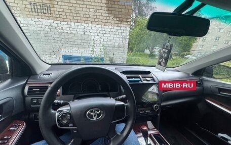 Toyota Camry, 2012 год, 1 230 000 рублей, 6 фотография