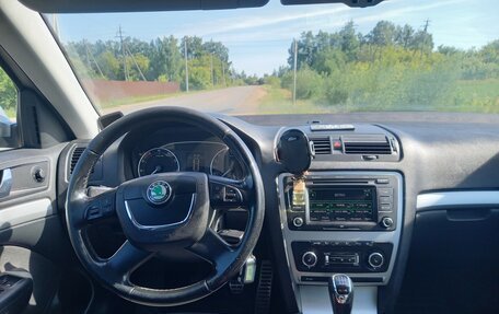 Skoda Octavia, 2011 год, 910 000 рублей, 2 фотография