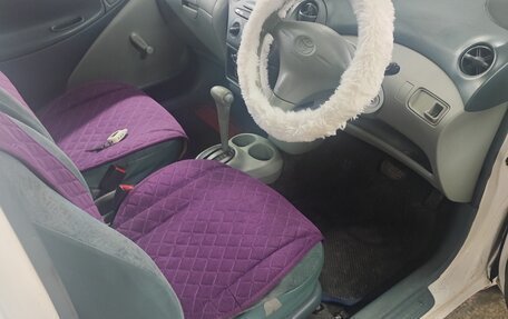 Toyota Vitz, 2000 год, 310 000 рублей, 6 фотография