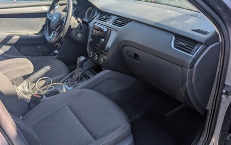 Skoda Octavia, 2020 год, 1 250 000 рублей, 9 фотография