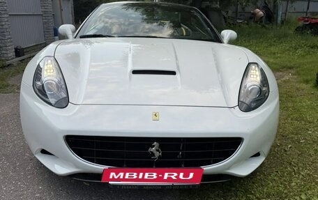 Ferrari California I рестайлинг, 2012 год, 11 500 000 рублей, 2 фотография