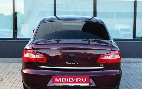 Skoda Superb III рестайлинг, 2012 год, 1 125 000 рублей, 4 фотография
