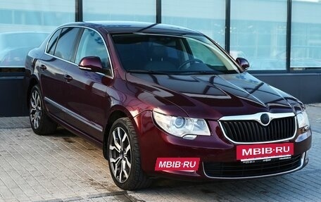 Skoda Superb III рестайлинг, 2012 год, 1 125 000 рублей, 7 фотография