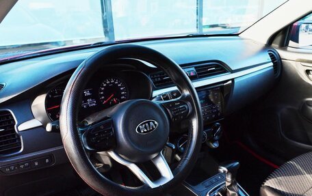KIA Rio IV, 2018 год, 1 489 000 рублей, 16 фотография