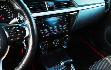 KIA Rio IV, 2018 год, 1 489 000 рублей, 10 фотография