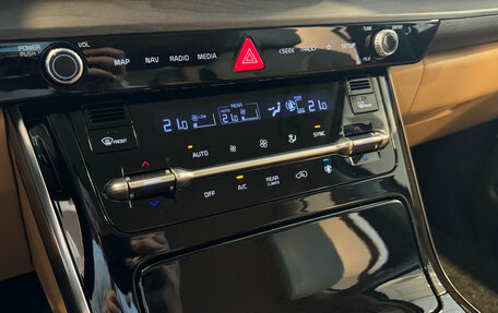 KIA Carnival, 2020 год, 3 550 000 рублей, 19 фотография