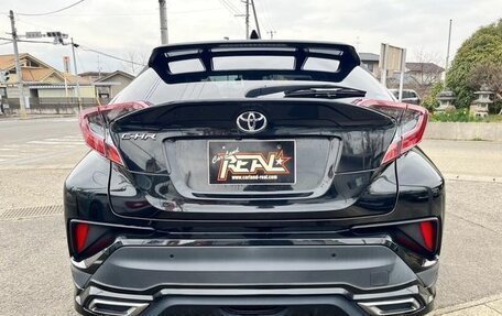 Toyota C-HR I рестайлинг, 2019 год, 1 450 000 рублей, 5 фотография