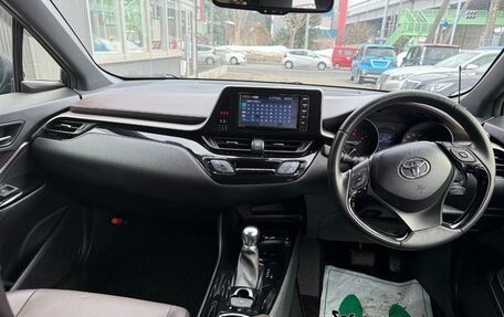 Toyota C-HR I рестайлинг, 2019 год, 1 450 000 рублей, 10 фотография