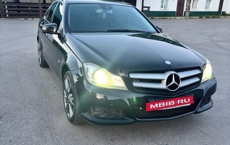 Mercedes-Benz C-Класс, 2011 год, 1 200 000 рублей, 2 фотография