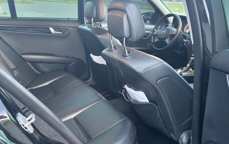 Mercedes-Benz C-Класс, 2011 год, 1 200 000 рублей, 10 фотография