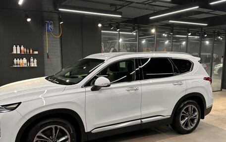 Hyundai Santa Fe III рестайлинг, 2018 год, 3 200 000 рублей, 5 фотография