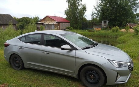 Hyundai Elantra VI рестайлинг, 2019 год, 1 380 000 рублей, 2 фотография