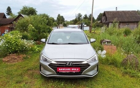 Hyundai Elantra VI рестайлинг, 2019 год, 1 380 000 рублей, 5 фотография