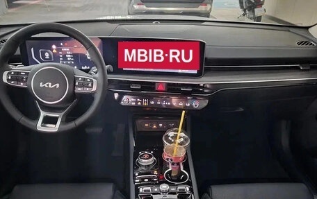 KIA K5, 2024 год, 2 350 000 рублей, 6 фотография