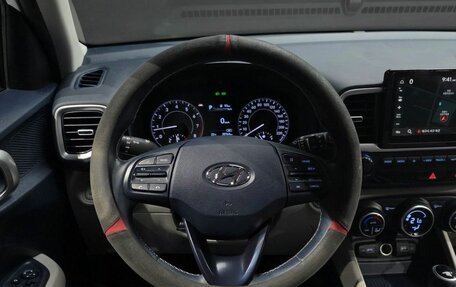 Hyundai Venue I, 2022 год, 1 950 000 рублей, 13 фотография