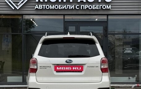Subaru Forester, 2015 год, 1 790 000 рублей, 6 фотография