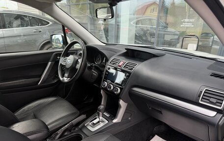 Subaru Forester, 2015 год, 1 790 000 рублей, 15 фотография
