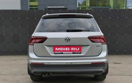 Volkswagen Tiguan II, 2018 год, 2 150 000 рублей, 6 фотография