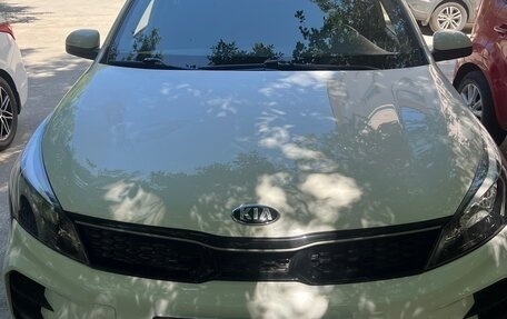 KIA Rio IV, 2021 год, 2 500 000 рублей, 1 фотография