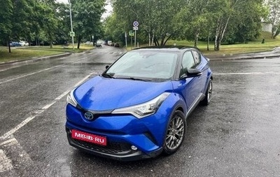 Toyota C-HR I рестайлинг, 2018 год, 1 980 000 рублей, 1 фотография