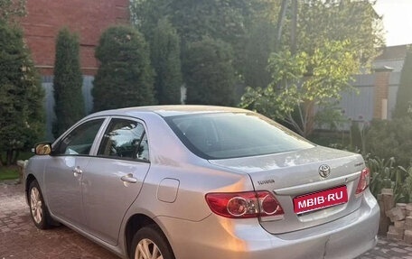 Toyota Corolla, 2011 год, 900 000 рублей, 1 фотография
