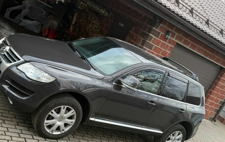 Volkswagen Touareg III, 2007 год, 1 200 000 рублей, 2 фотография