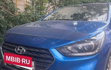 Hyundai Solaris II рестайлинг, 2017 год, 1 300 000 рублей, 5 фотография