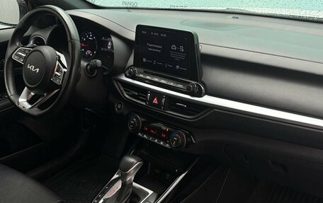 KIA Cerato IV, 2022 год, 2 295 000 рублей, 22 фотография