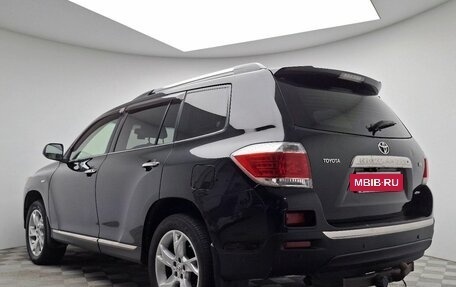 Toyota Highlander III, 2012 год, 1 472 000 рублей, 5 фотография