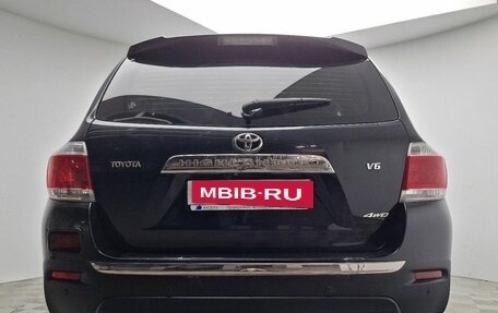 Toyota Highlander III, 2012 год, 1 472 000 рублей, 6 фотография