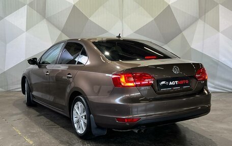 Volkswagen Jetta VI, 2012 год, 1 150 000 рублей, 4 фотография