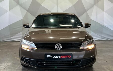 Volkswagen Jetta VI, 2012 год, 1 150 000 рублей, 2 фотография