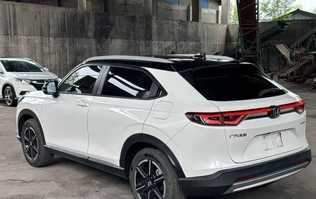 Honda Vezel, 2023 год, 1 900 285 рублей, 4 фотография