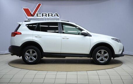 Toyota RAV4, 2015 год, 1 970 000 рублей, 4 фотография